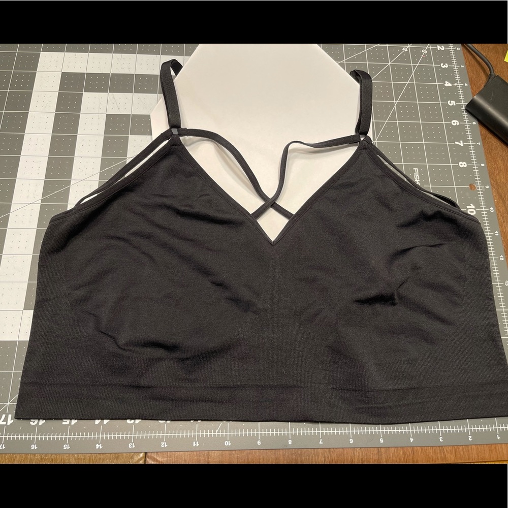 Lane Bryant  Cacique Bra Black Strappy Ladder Back